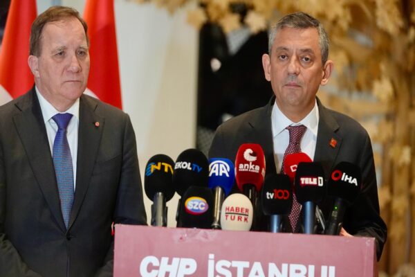 CHP Genel Başkanı Özel, Avrupa Sosyalist Partisi Başkanı Löfven’le görüştü: haberi