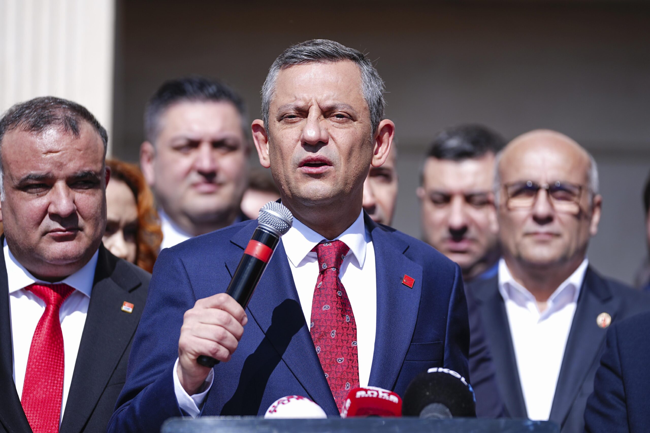 chp-genel-baskani-ozel-beykoz-belediyesini-ziyaretinde-konustu-haberi-WeOzy2gy.jpg