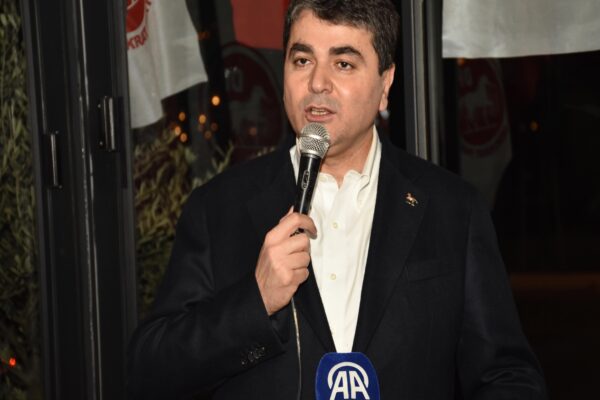 DP Genel Başkanı Uysal, Sakarya’da iftar programına katıldı haberi