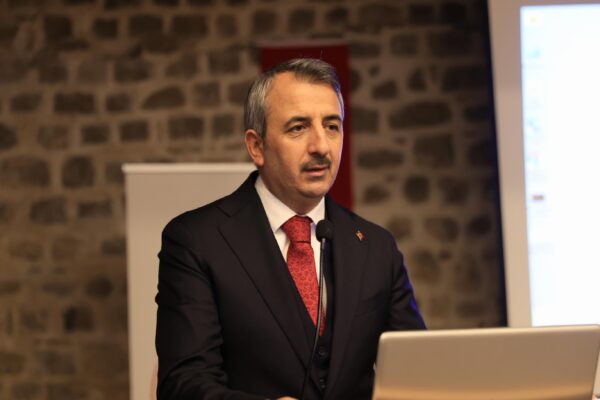 Edirne’de 7’den 70’e kadın orkestrası “Kadının T’elinden” adlı konserde müzik şöleni yaşattı haberi