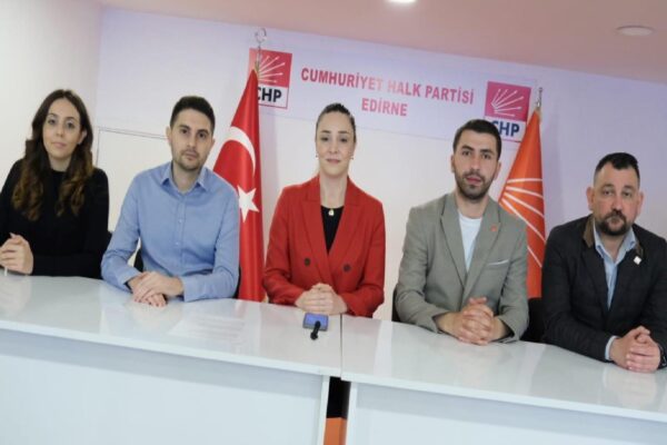 Edirne’de protokol üyeleri Ramazan Bayramı mesajı yayımladı haberi