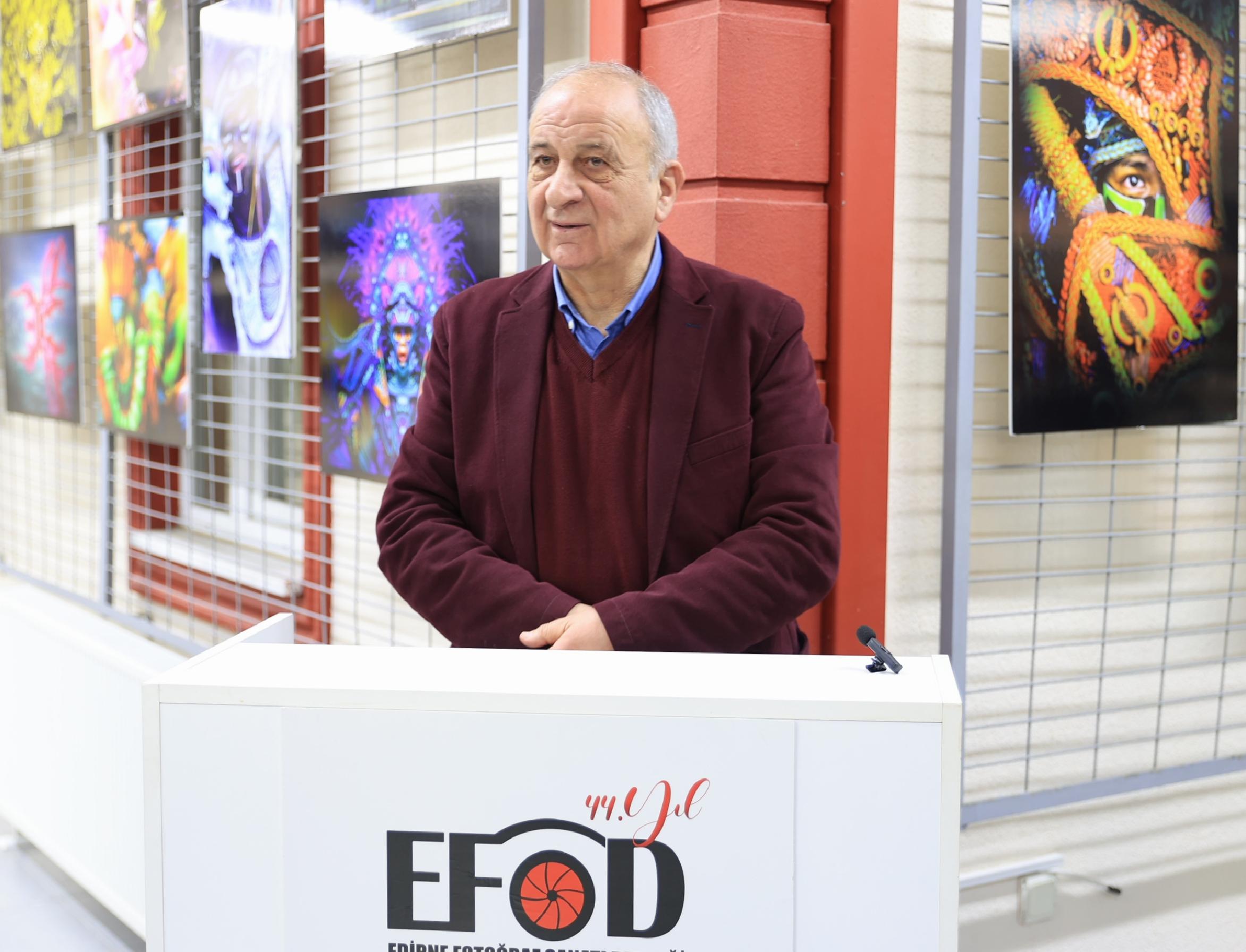 Edirne’de “Renkler ve Festivaller” fotoğraf sergisi açıldı haberi