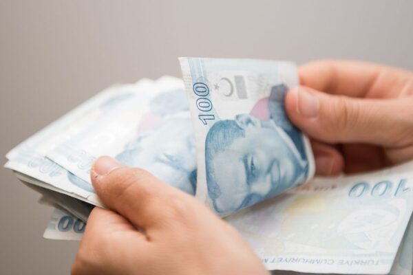 Bayram ikramiyesi neden 3000 TL yattı? Zam farkı ne zaman verilecek?