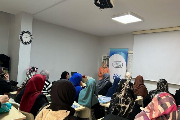 Esenyurt Belediyesinden “Güçlü Aile, Güçlü Toplum” seminerleri haberi
