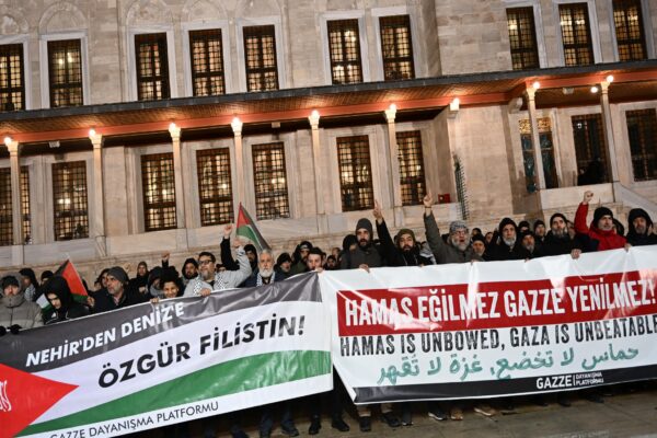 Fatih’te İsrail’in Gazze’ye saldırıları protesto edildi haberi