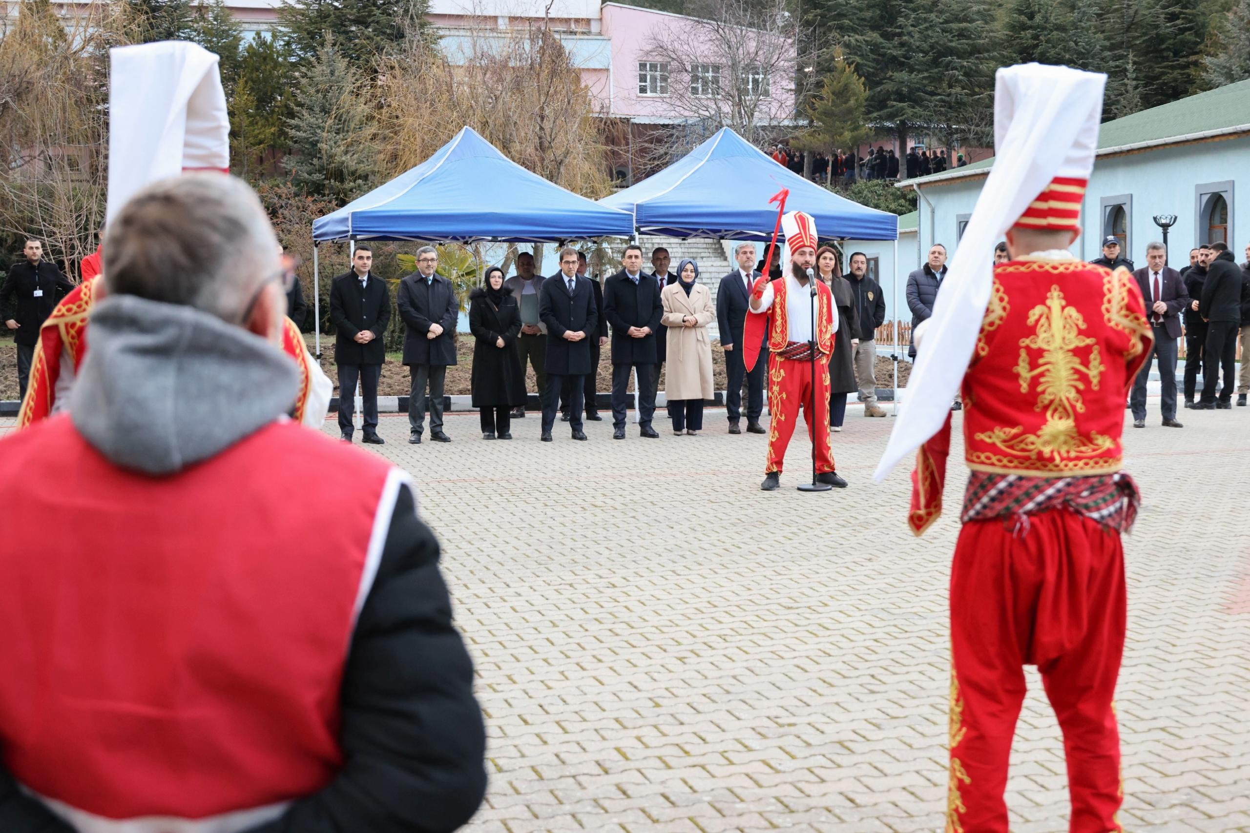 golpazari-acik-ceza-infaz-kurumuna-kazandirilan-derslik-ve-konferans-salonu-torenle-acildi-haberi-OZPYXHw4.jpg