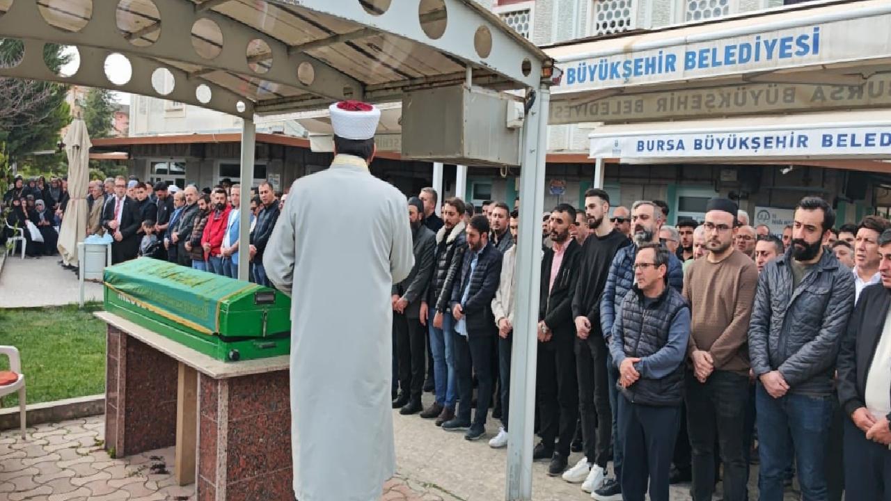 guncelleme-bursada-bir-kadin-tartistigi-kocasini-silahla-oldurdu-haberi-36lgB2DP.jpg