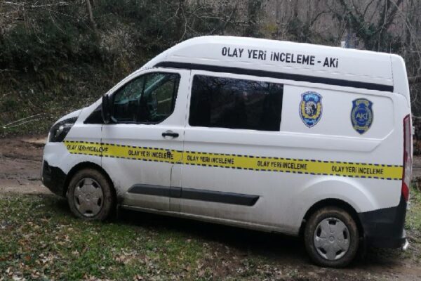 İstanbul’da kaybolan Ece Gürel’in cep telefonu ve kişisel eşyaları Belgrad Ormanı’nda bulundu haberi