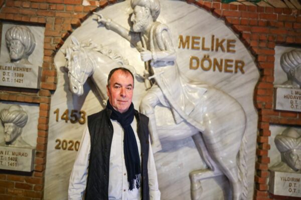 Her yıl 18 Mart’ta yaptığı bağışlarla “Senede Bir Gün” kampanyasına ilham verdi haberi