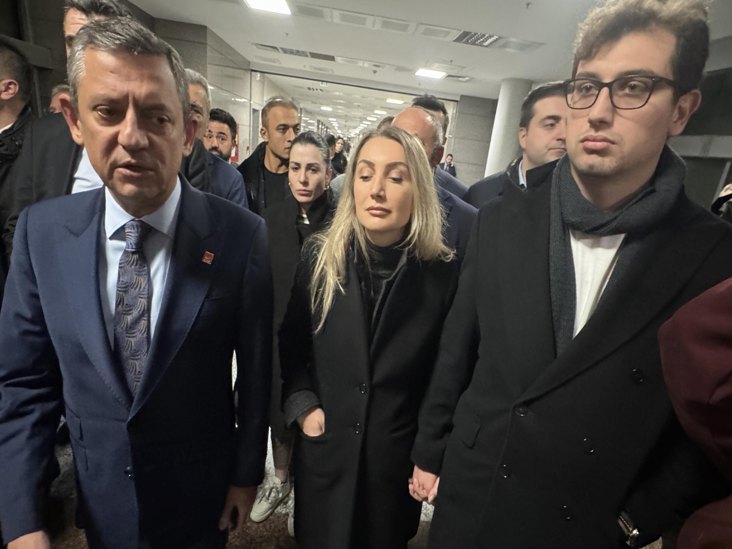 ibb-baskani-ekrem-imamoglunun-hakimlik-sorgusu-basladi-haberi-PKdvPd3J.jpg