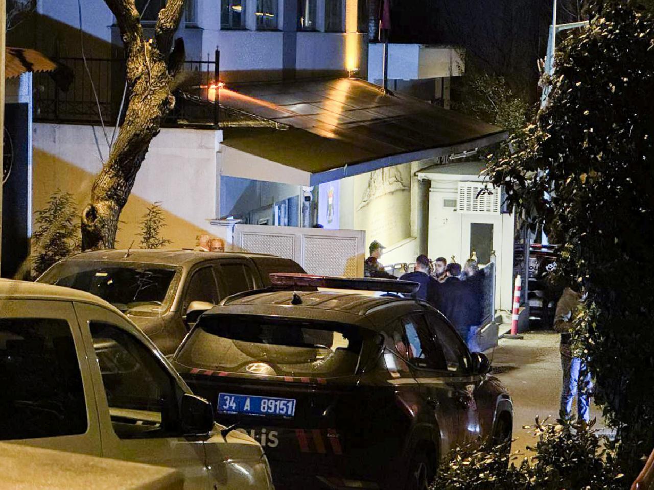 irak-cumhuriyetinin-istanbul-baskonsolosluguna-silahli-saldiri-haberi-VzTmqDIg.jpg