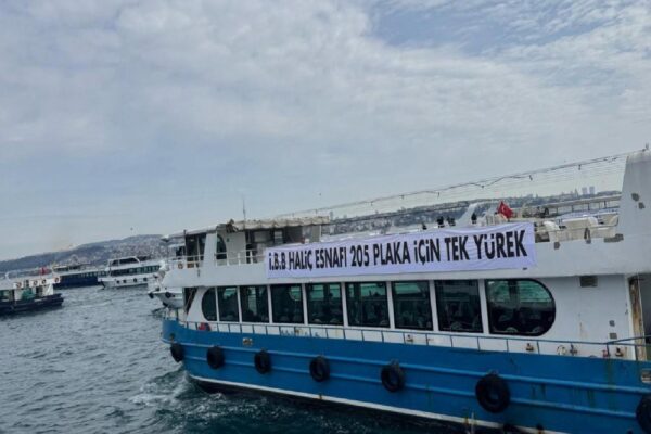 İstanbul Boğazı’nda tekne işletmecilerinden İBB’ye protesto haberi