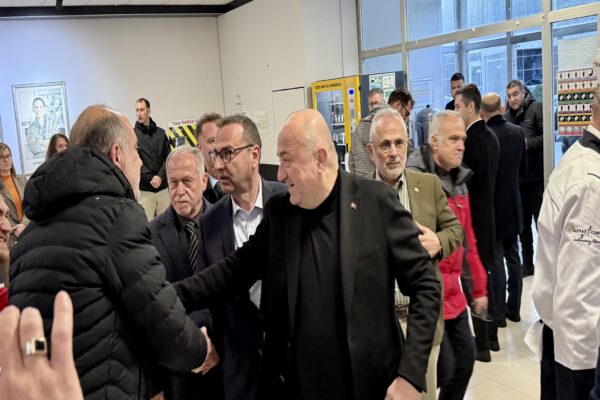 Kale Grubu tarafından geleneksel iftar programı düzenlendi haberi