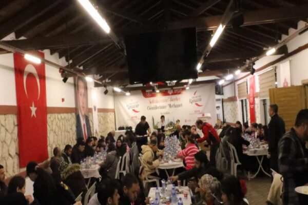Kırklareli Valisi Turan, Roman vatandaşlarla buluştu haberi
