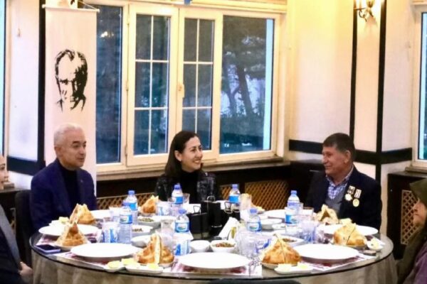 Kırklareli Valisi Turan şehit aileleri ve gazilerle iftarda buluştu haberi