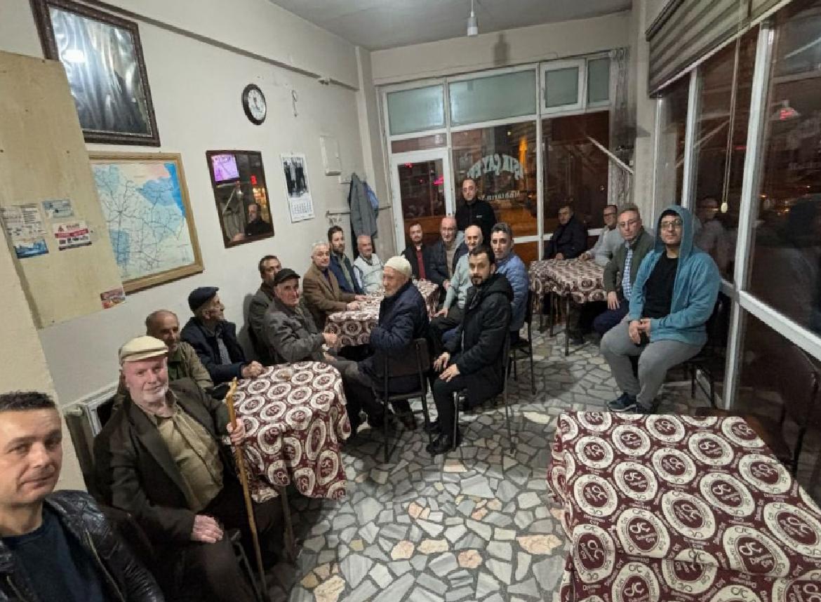 kirklareli-valisi-turan-vatandaslarla-bir-araya-geldi-haberi-DiOgQ8Mn.jpg