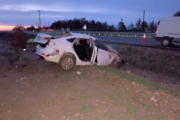 Kırklareli’nde takla atan otomobildeki 1 kişi öldü, 1 kişi yaralandı haberi