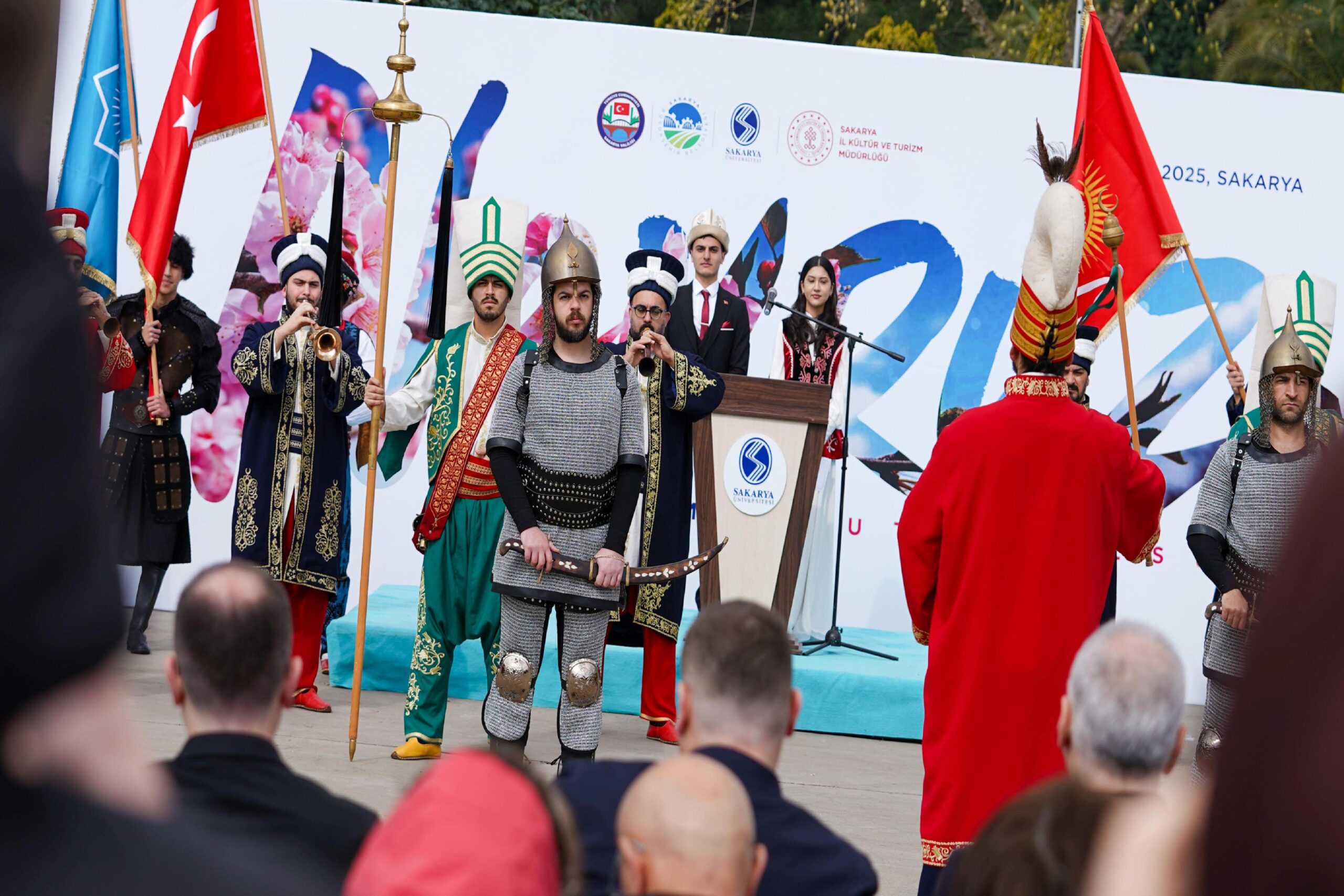 kocaeli-ve-sakaryada-nevruz-bayrami-kutlandi-haberi-6Z2L4xDa.jpg