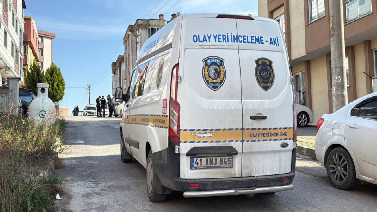 kocaelide-1-kisinin-oldugu-komsu-kavgasina-iliskin-3-zanli-tutuklandi-haberi-j6vXETvy.jpg