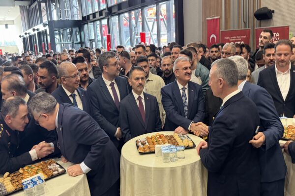 Kocaeli’de 40. Geleneksel Kent Bayramlaşması yapıldı haberi