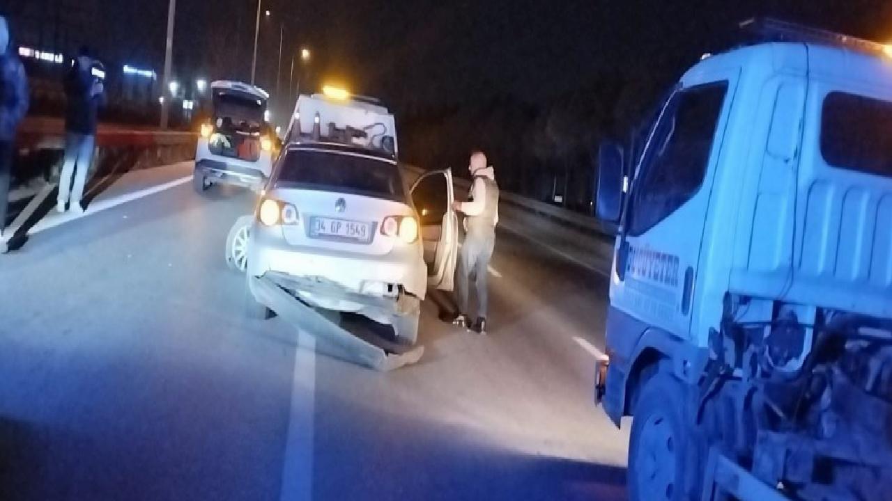 kocaelideki-trafik-kazasinda-2-kisi-yaralandi-haberi-1wgI8LXh.jpg