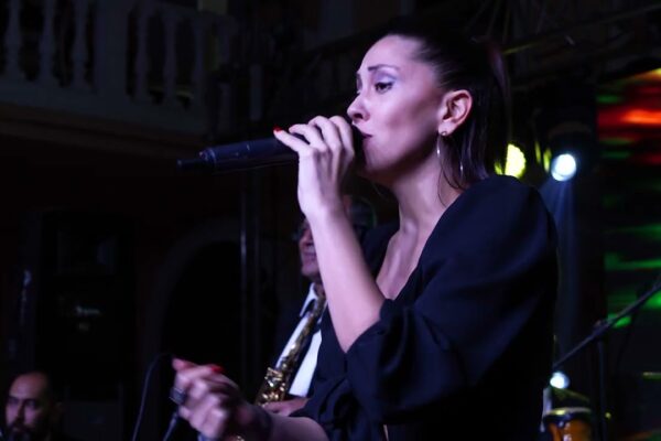 Elif İdiz Kimdir? Nurseli İdiz’in Kızı Mı?