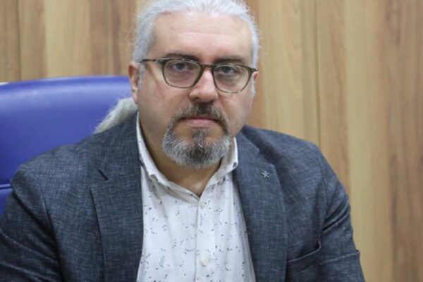 Omuz ağrısının tedavi edilmezse kalıcı hasara yol açabildiği bildirildi haberi
