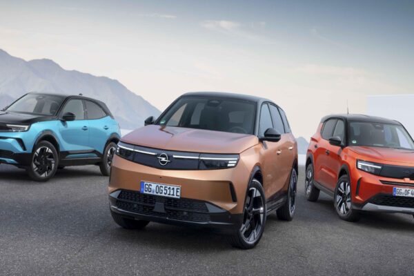 Opel, yenilikçi SUV modelleriyle çevreci inovasyon konseptine hayat veriyor haberi