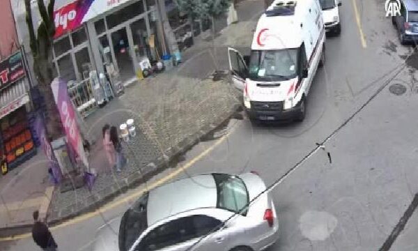 Sakarya’da trafik kazaları KGYS kameralarında haberi