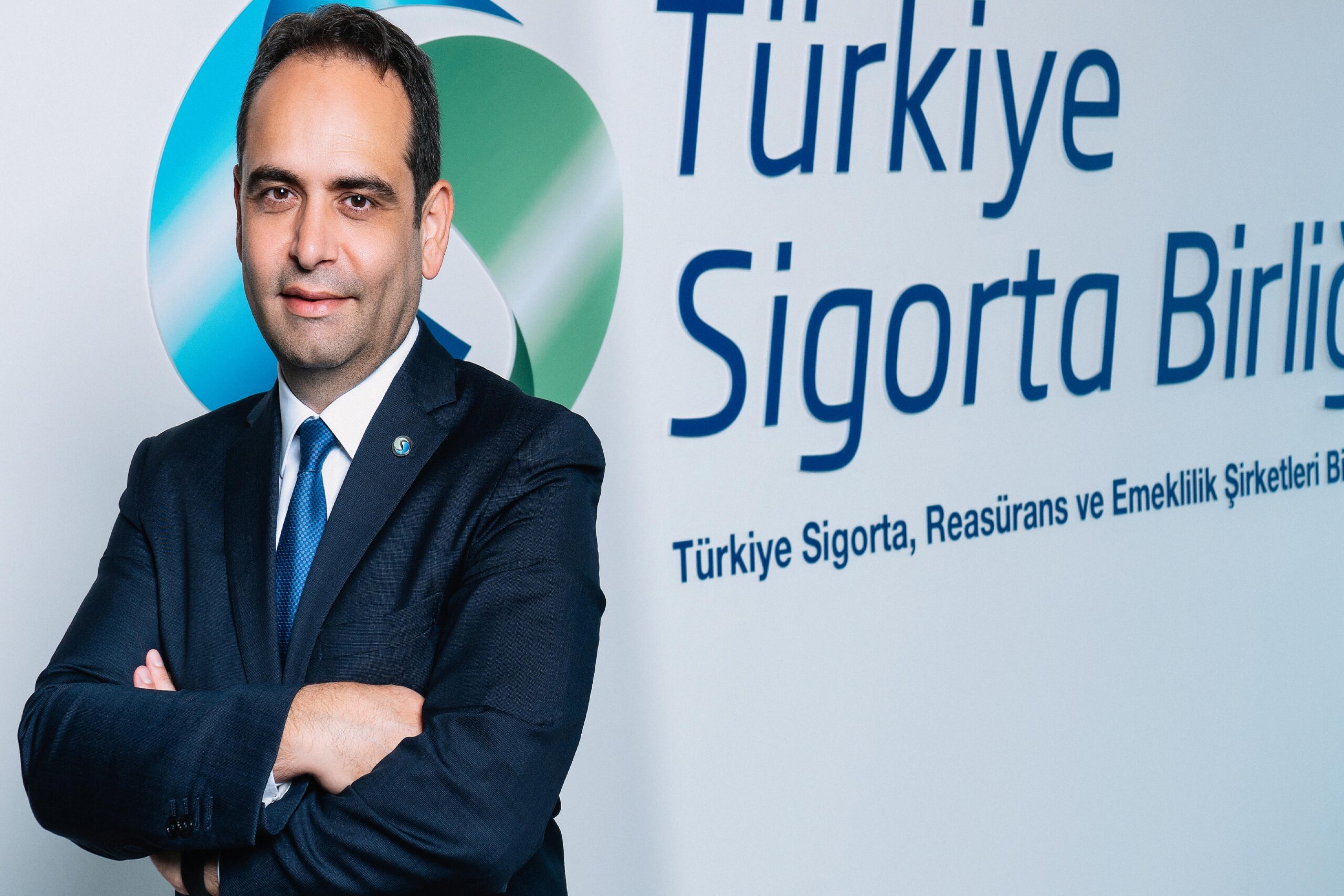 sigorta-sirketlerinde-calisan-sayisi-27-bin-540-kisiye-ulasti-haberi-e6puPTv8.jpg