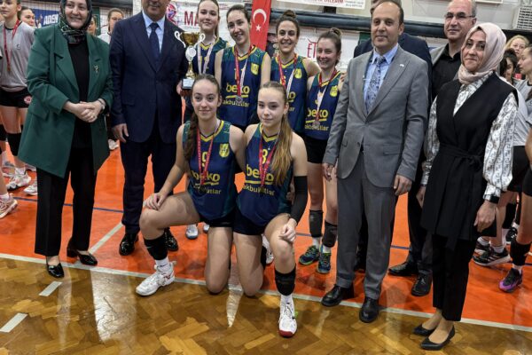Tekirdağ’da “Evinin Sultanları Voleybol Turnuvası” sona erdi haberi