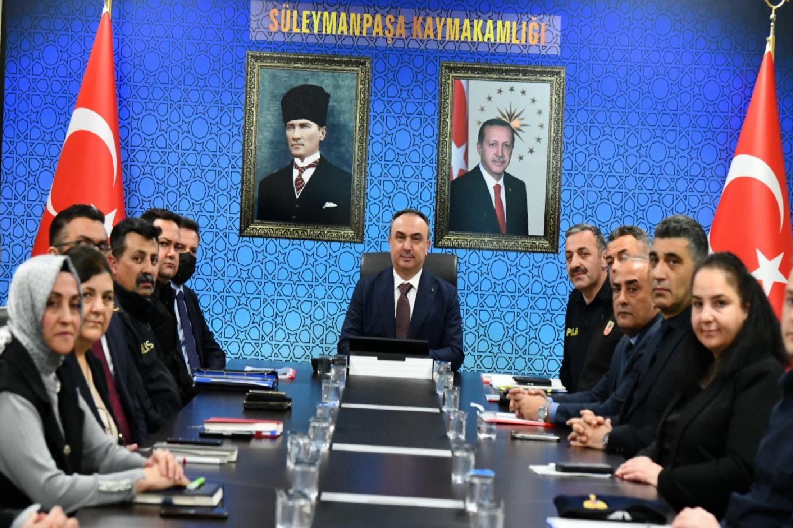 tekirdagda-futbol-musabakalari-guvenligi-toplantisi-yapildi-haberi-3plhhTBY.jpg