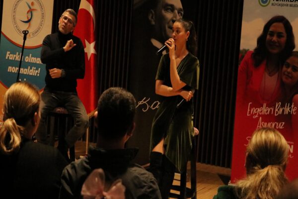 Tekirdağ’da işitme engelli ve down sendromlu bireyler etkinlikte buluştu haberi