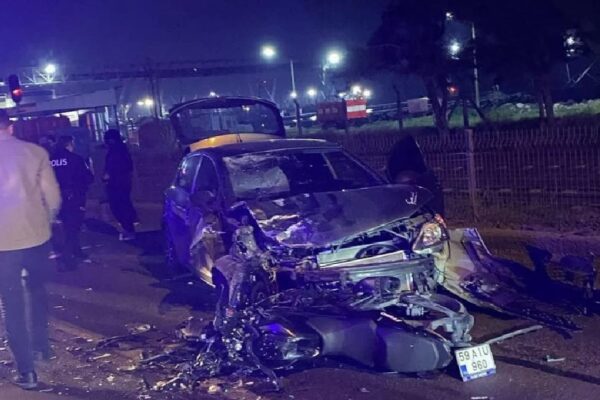 Tekirdağ’da otomobille çarpışan motosikletteki 2 kişi yaralandı haberi