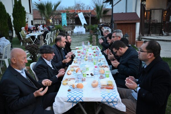 TÜGVA Edirne Temsilciliğince iftar programı düzenlendi haberi