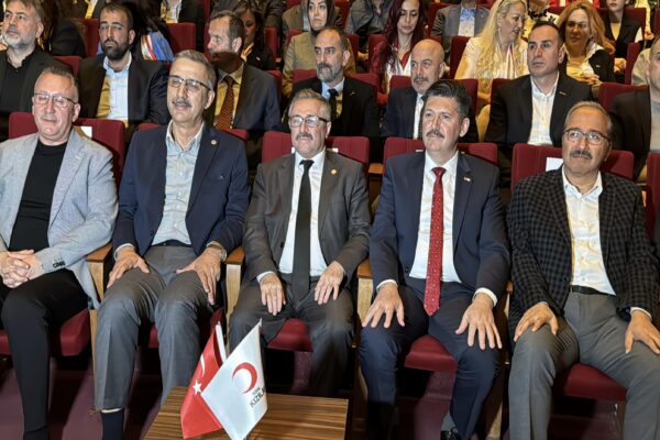 Türk Kızılay Sakarya Şubesi Olağan Genel Kurul Toplantısı yapıldı haberi