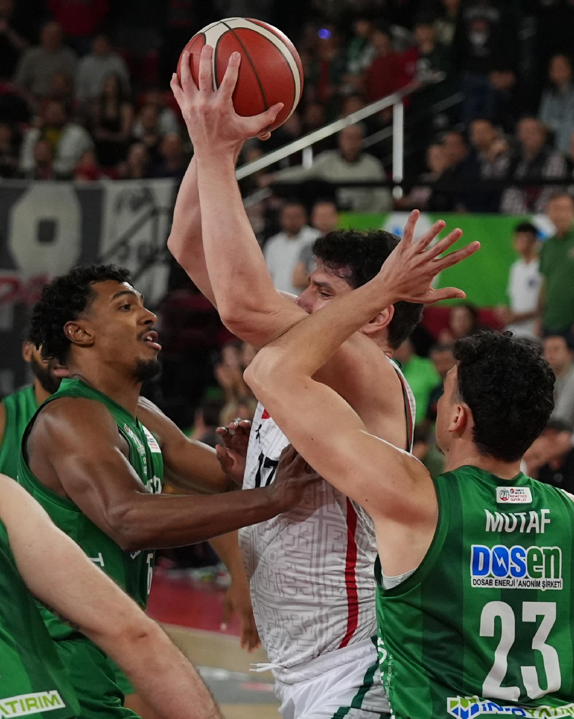 turkiye-sigorta-basketbol-super-ligi-haberi-MtOFyVSj.jpg