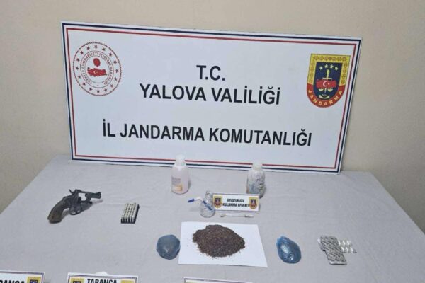 Yalova’da uyuşturucu operasyonlarında 2 zanlı tutuklandı haberi