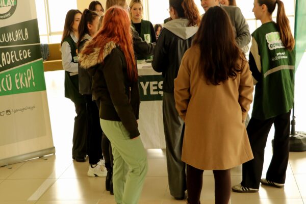 Yeşilay, Tekirdağ’da üniversite öğrencilerini bağımlılığa karşı bilinçlendirdi haberi