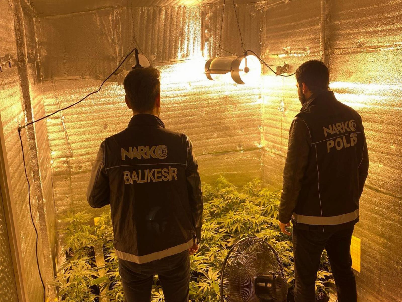 balikesirde-uyusturucu-operasyonunda-bir-supheli-yakalandi-haberi-bTlrsK8C.jpg