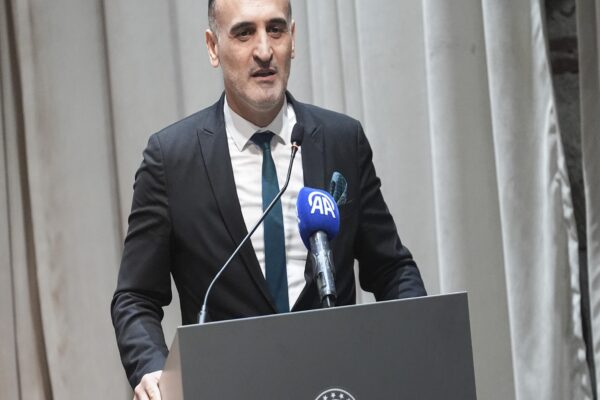 “Biyografi Kitaplığı”, Rami Kütüphanesi’nde kitapseverlerle buluştu haberi