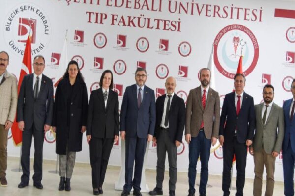 BŞEÜ Tıp Fakültesi Dekanlığına Prof. Dr. Kaklıkkaya atandı haberi
