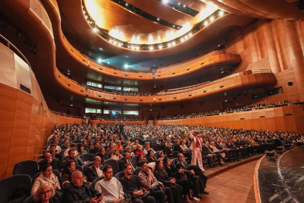 Bursa’da “12. Uluslararası Balkan Ülkeleri Tiyatro Festivali” başladı haberi