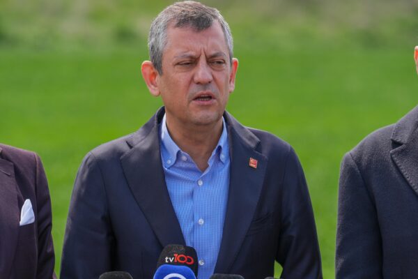 CHP Genel Başkanı Özel, Ekrem İmamoğlu’nu ziyaret etti