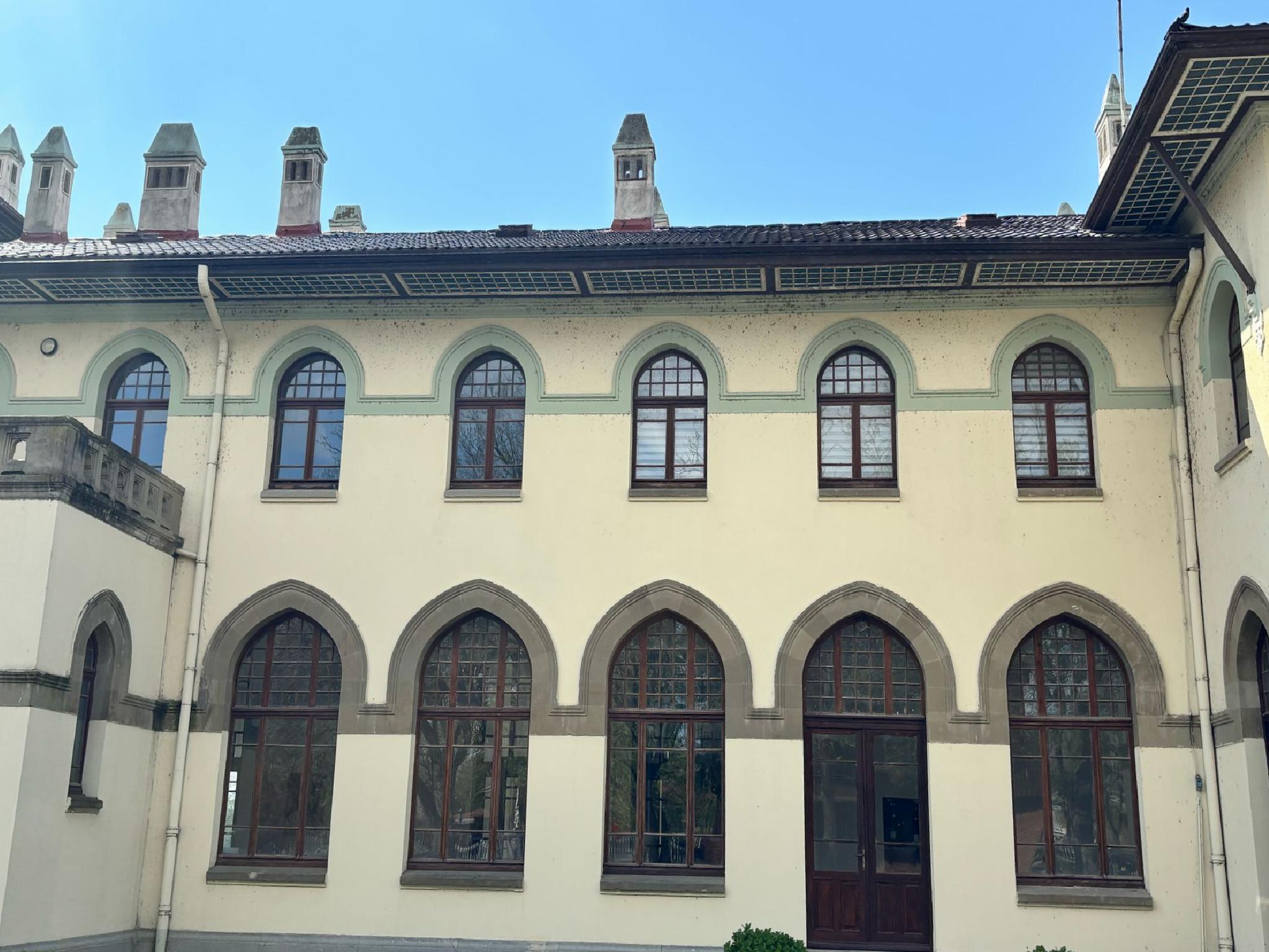 edirnedeki-tarihi-tren-garinin-yuksek-bolumleri-dronla-temizlendi-haberi-qwssNpyT.jpg