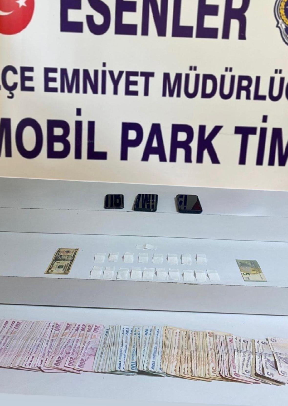 esenlerde-uyusturucu-operasyonunda-4-supheli-yakalandi-haberi-vn1jeLaq.jpg