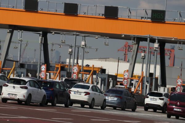 İstanbul-İzmir Otoyolu ile Osmangazi Köprüsü’nde dönüş haraketliliği başladı haberi