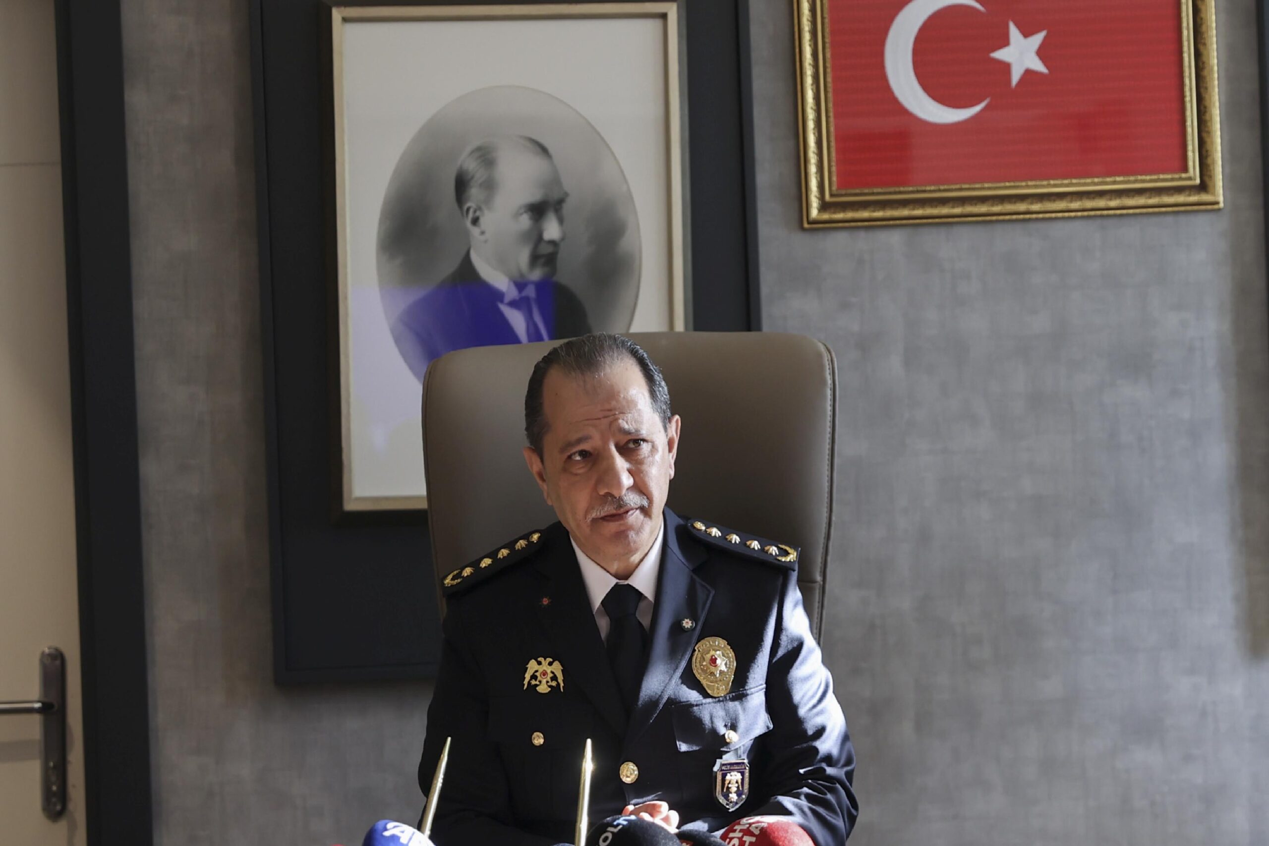 istanbulda-is-yeri-kursunlanmasina-iliskin-yakalanan-2-zanli-tutuklandi-haberi-Hbev2xag.jpg