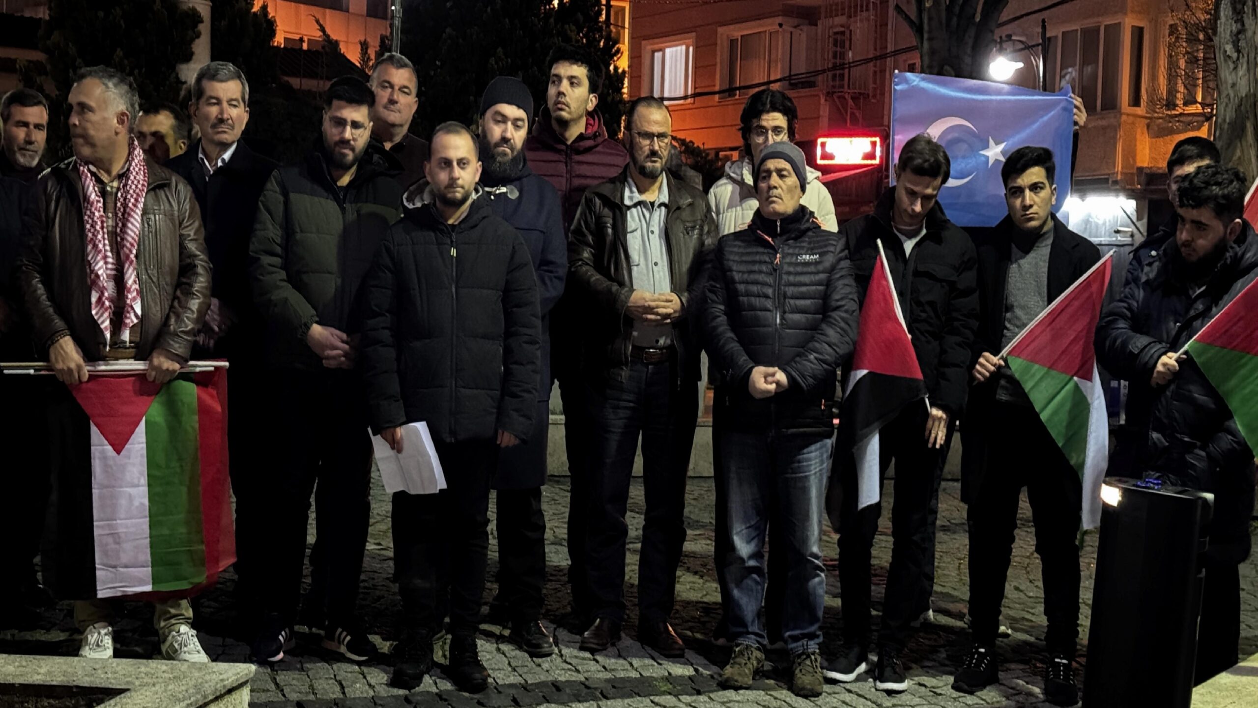 kirklarelinde-israilin-gazzeye-yonelik-saldirilari-protesto-edildi-haberi-DRqwUtST.jpg