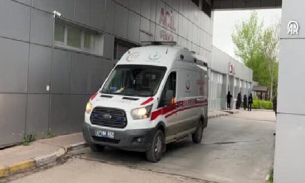 Kocaeli’de gıda zehirlenmesine neden olduğu iddiasıyla işletmenin 2 ortağı gözaltına alındı haberi
